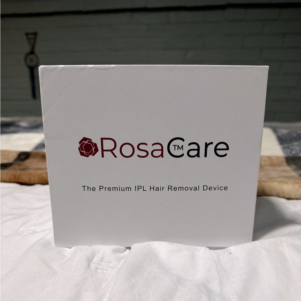 RosaCare IPL Hair Removal Device NEW Never Used!